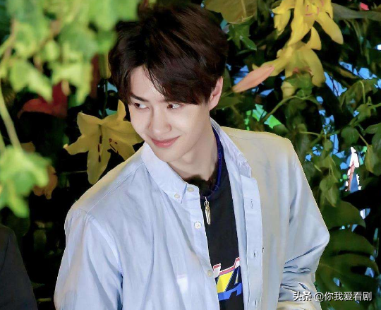 王一博排名领先肖战、蔡徐坤，明星综合实力有多重要