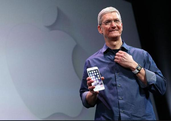全球紧急召回！iPhone 12又“翻车”，果粉喊话库克：可上点心吧