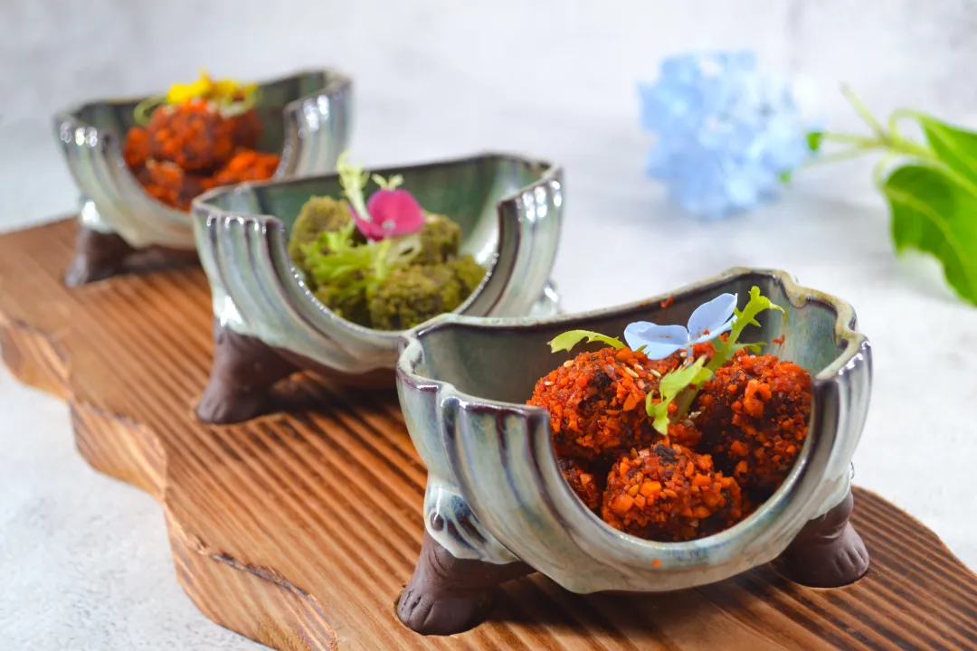 重庆解放碑皇冠假日酒店推出黄厨招牌菜