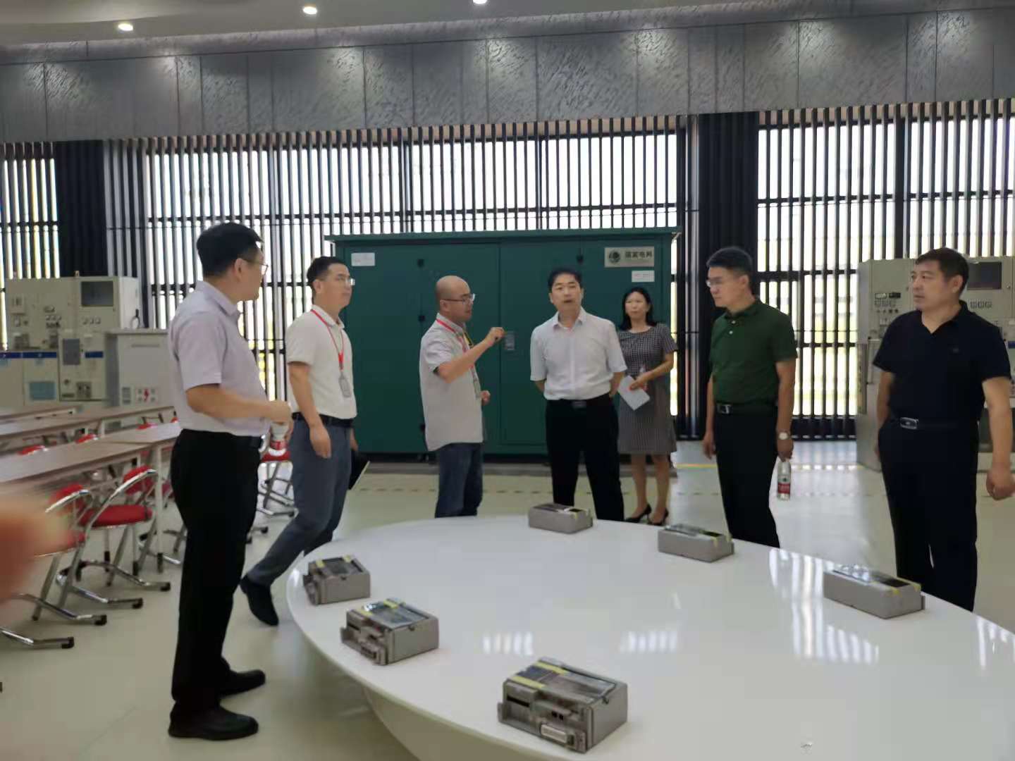 济南新材料产业园区管委会主任韩利师到企业调研经济运行情况