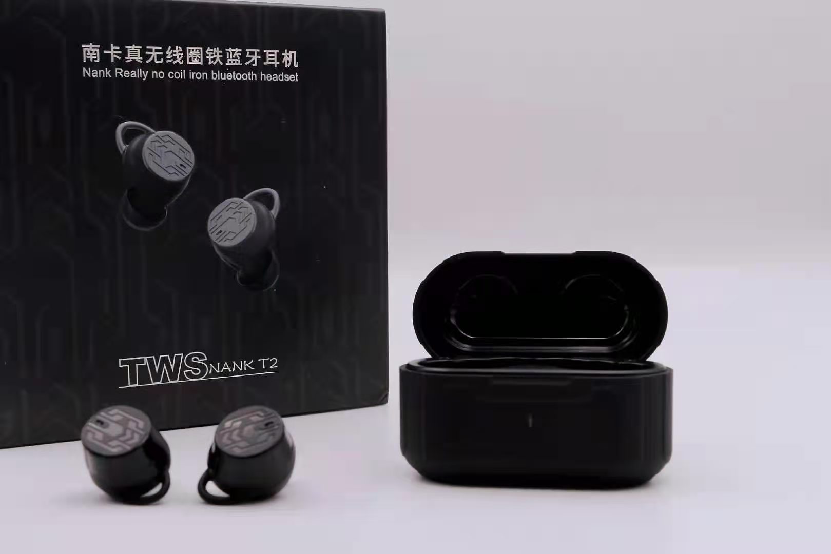 圈铁设计、凹凸有致、硬朗外形之下隐藏着一颗躁动灵魂—南卡T2