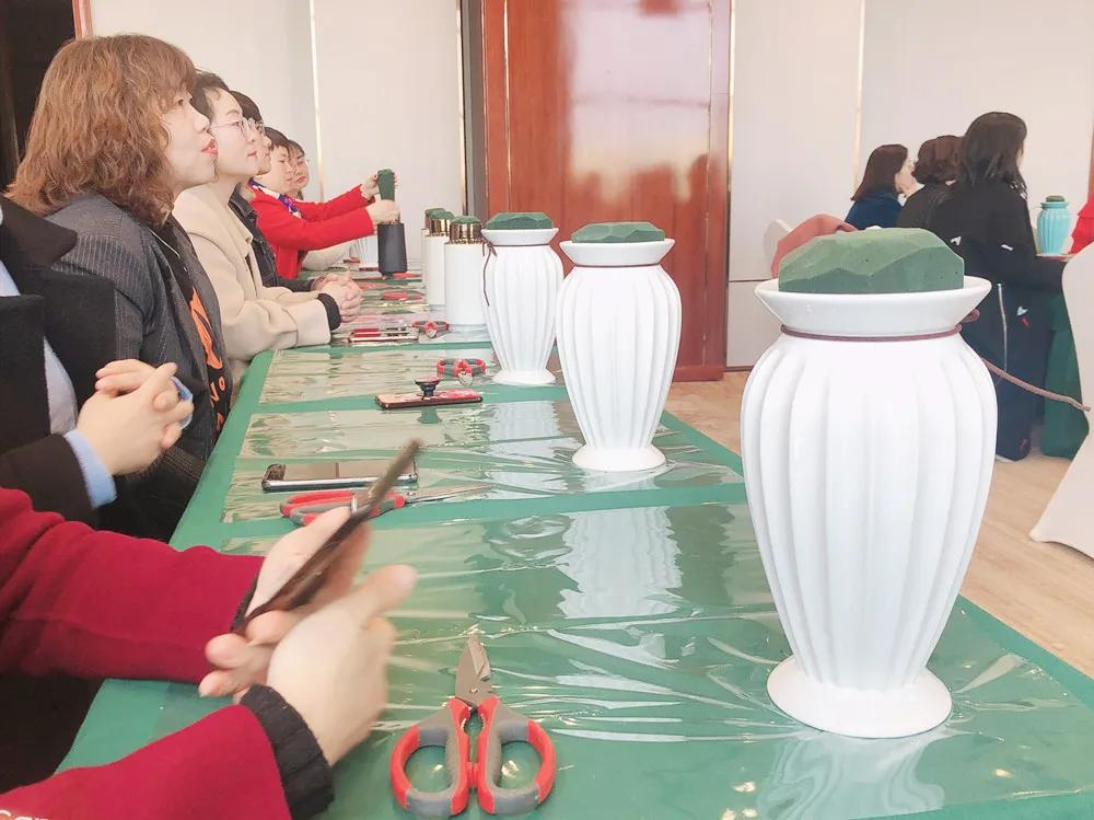 【与美丽为伴 携幸福同行】白银市妇联 白银市税务局庆“三八”插花才艺展示活动为您精彩呈现！