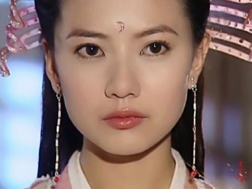 路透曝光高圆圆怎么这么老了？憔悴不堪面部松