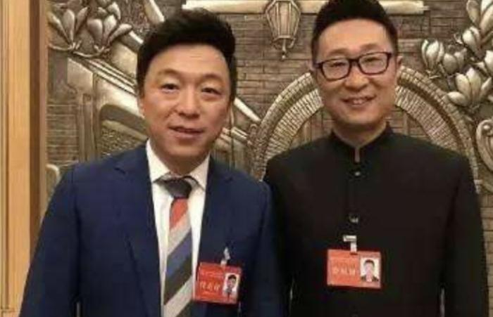 人民大会堂不许化妆，明星全都素颜出镜，看到范冰冰我醉了
