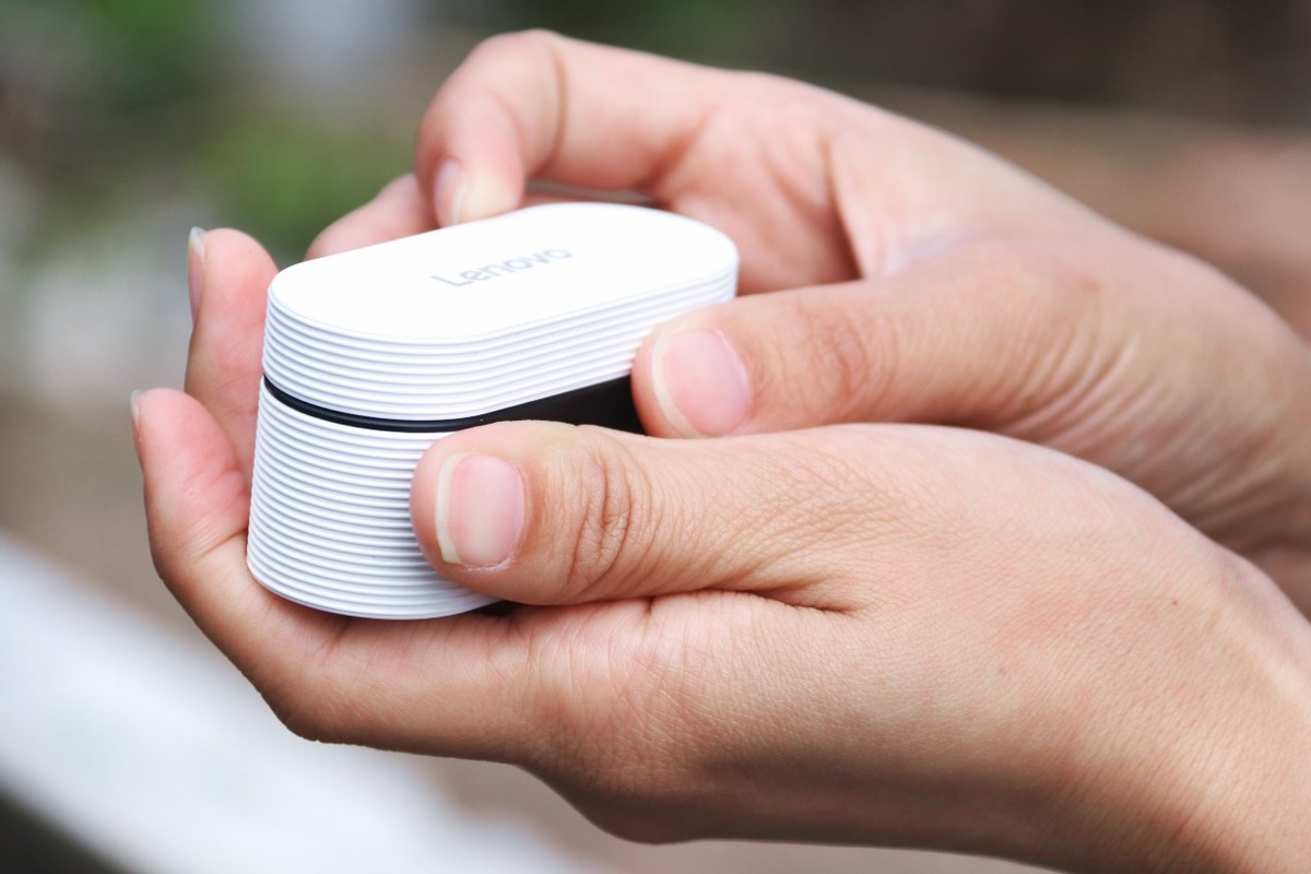 学生党不容错过的平价高颜值运动蓝牙耳机，Lenovo LivePods LP12