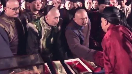 让手机“坐电椅”？一群较真儿的人制止了真实世界的残酷攻击