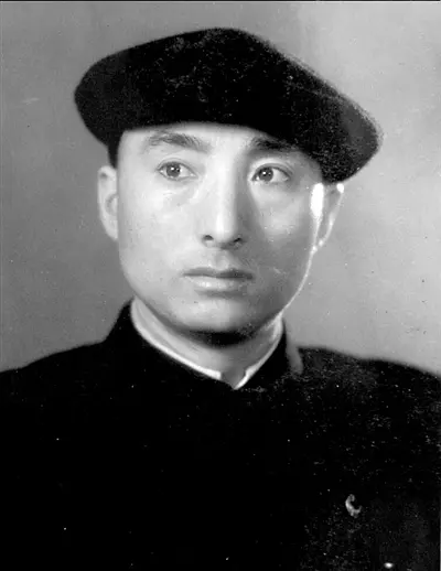 陈佩斯的父亲，新中国第一位“国际影帝”，“恶霸黄世仁”陈强