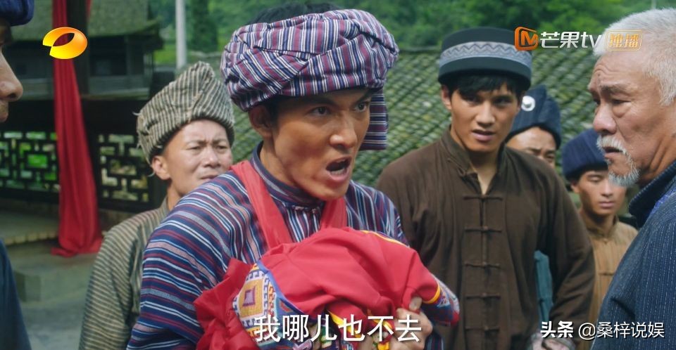 《江山如此多娇》撞上《山海情》，四个细节一