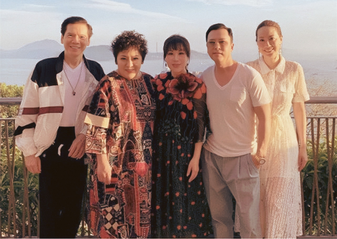 一婚娶周海媚，二婚娶邝美云，三婚娶富婆，吕