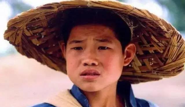 内地4位童星的“没落史”，如今糊成这样，怪谁？