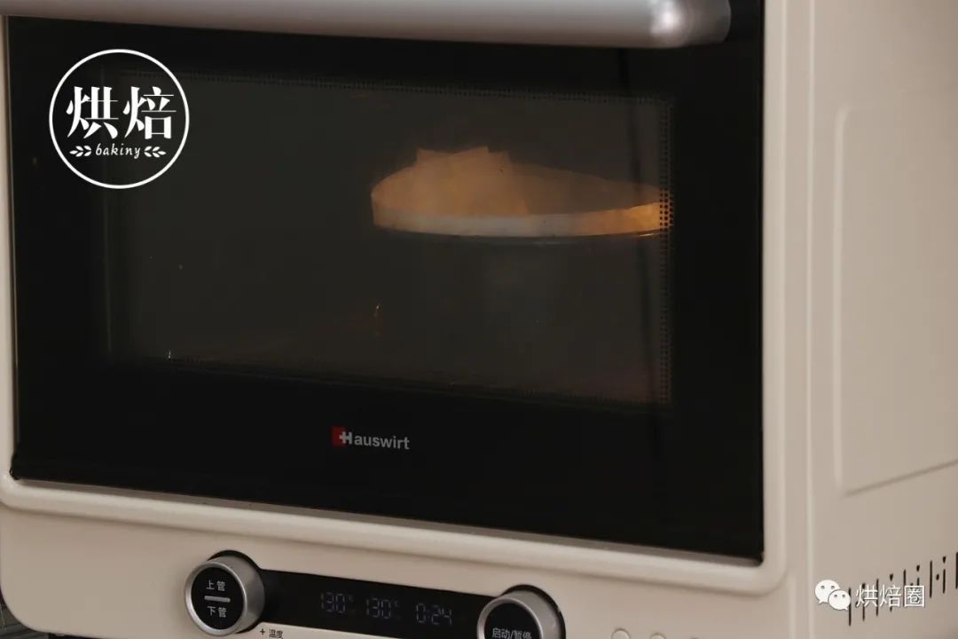 蓬蓬的又不裂 入口即化 舒芙蕾轻芝士蛋糕 冷藏后冰激凌口感超赞