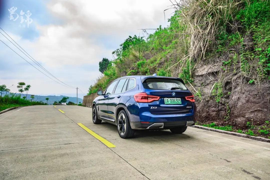 宁缺毋滥—试驾宝马iX3