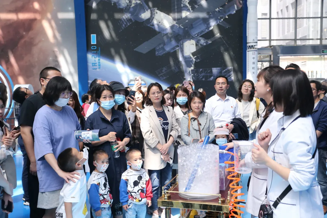 「喜讯」祝贺南湖小学成为四川科技馆“馆校合作”项目合作学校