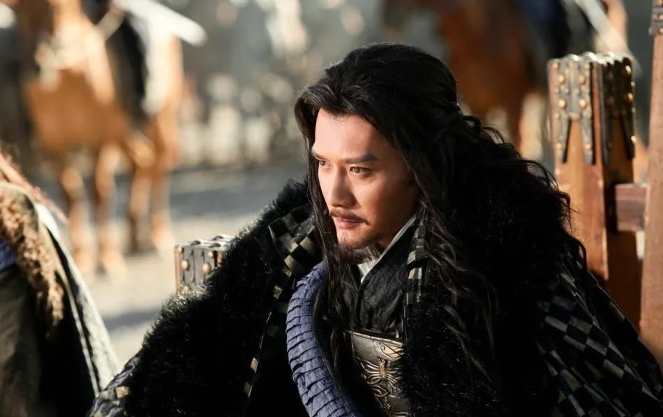 刘邦与项羽，在楚汉争霸中的表现，对今人有何