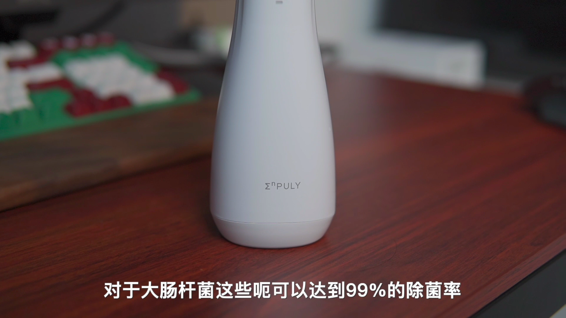 洁牙方式升级，英普利弹冲水流冲牙器五边形战士款上手轻体验