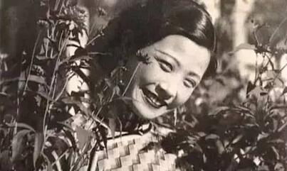 阮玲玉临终前有多惨：丈夫掌掴，自己喝毒粥，