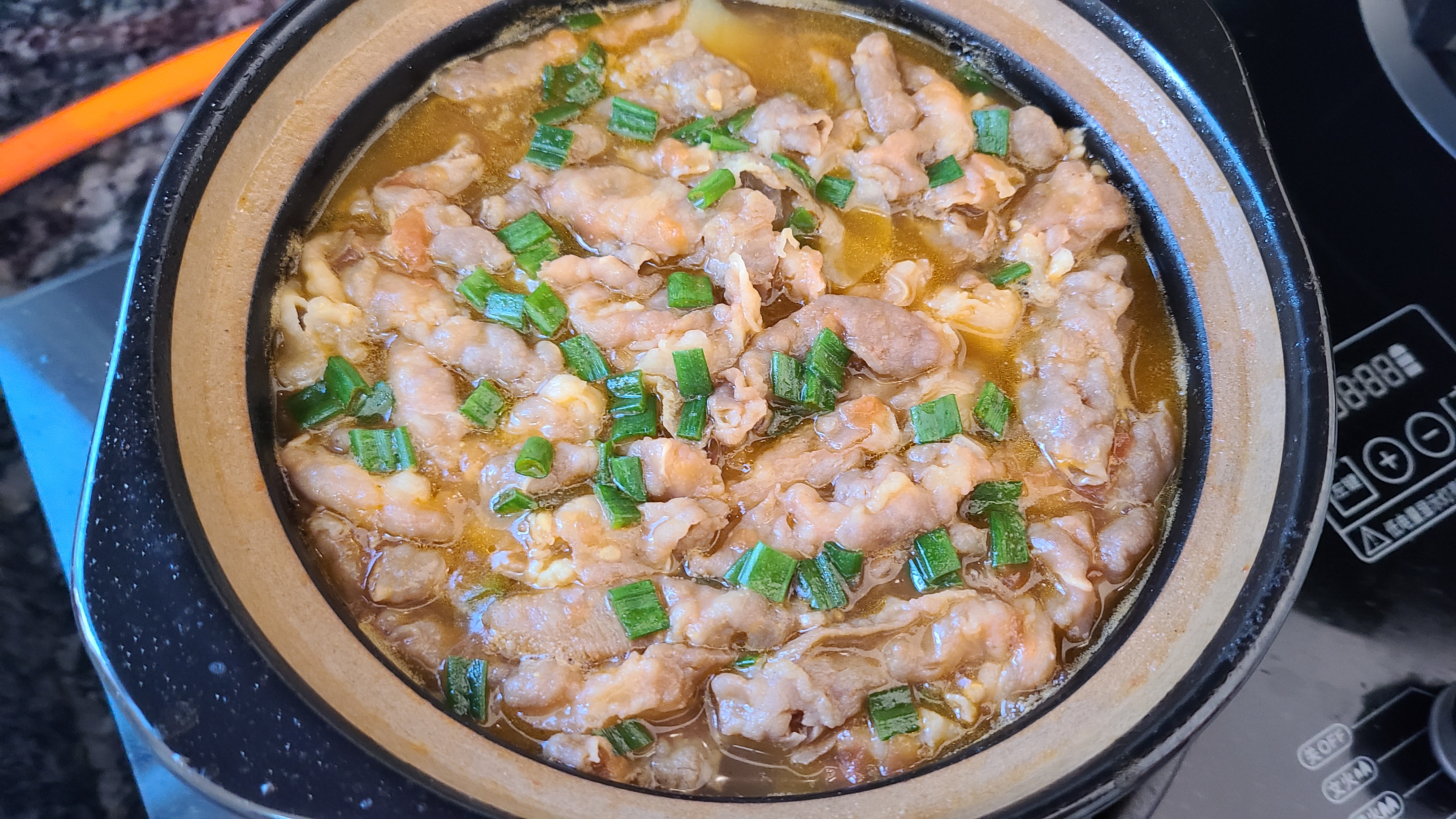 天冷就愛吃這道肥牛土豆煲，簡單美味的家常菜，太香了