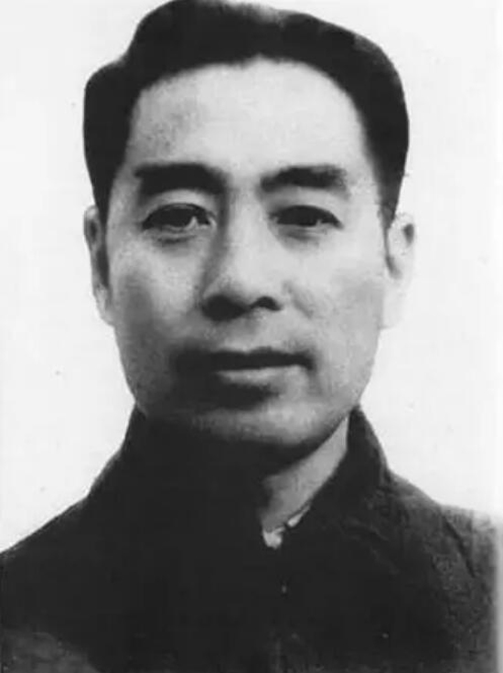 毛主席来到涿县，守城士兵大喊：没领导命令，毛主席来了也不开门
