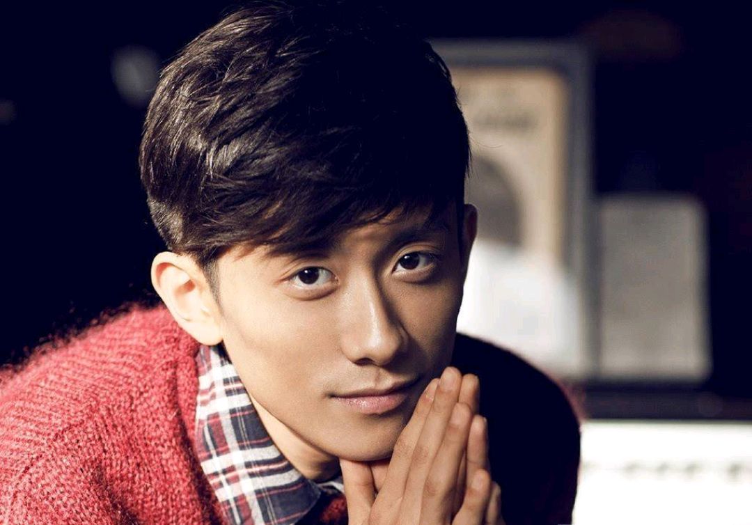 张一山生日发长文感谢粉丝，杨紫“花式”送祝