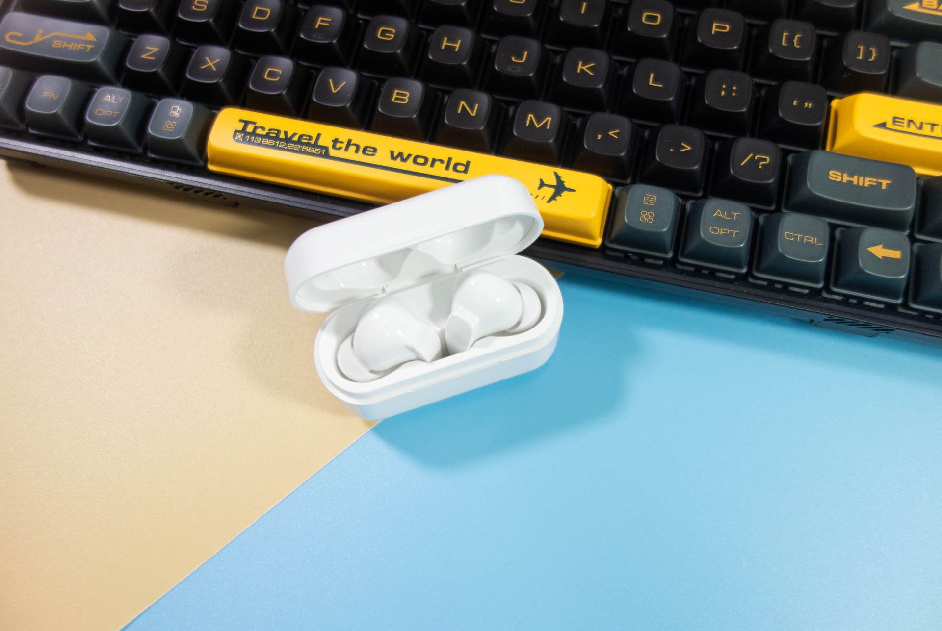 不足百元的降噪追求者，红岸R200真无线蓝牙耳机上手体验