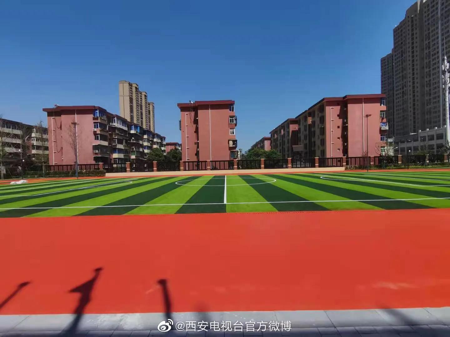 西安市雁塔區(qū)第三小學項目建設完工,今秋投用(圖2) 西安市雁塔區(qū)第三小學項目建設完工,今秋投用(圖2)