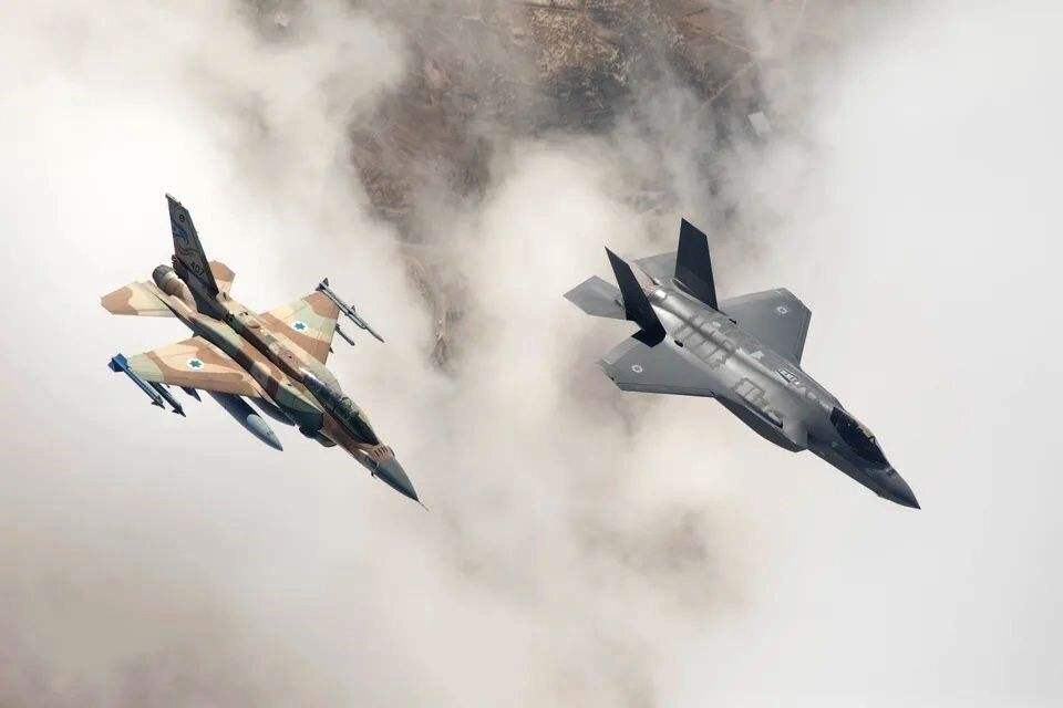 S400拦截失败，F35战机凌晨发动突袭，6架米格29战