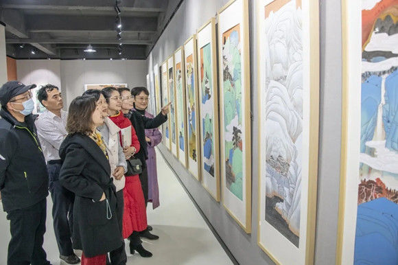 ＂红飞翠舞＂余善红中国画作品展隆重开幕