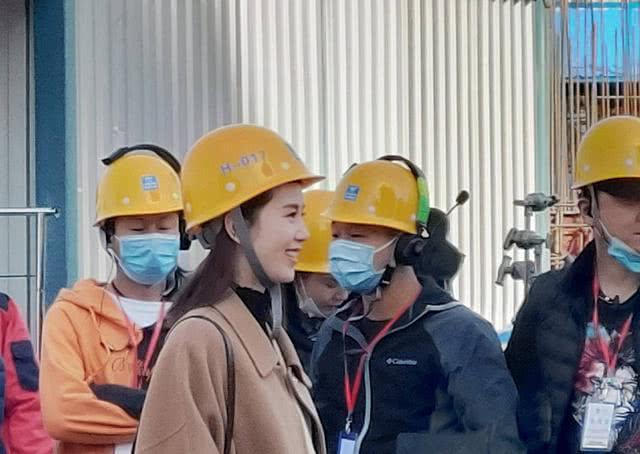 50岁吴奇隆终于高调露面！"萧十一郎"重现