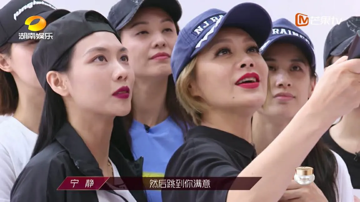 张艺兴《莲》,蔡徐坤《情人》蔡依林《玫瑰少年》,浪姐别样演绎
