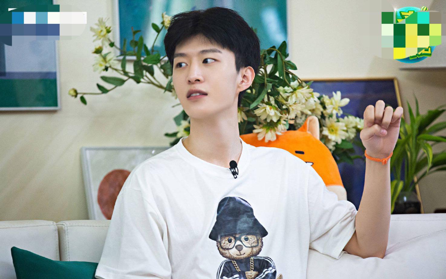 各行实力派明星齐聚《青春环游记2》，场面一度