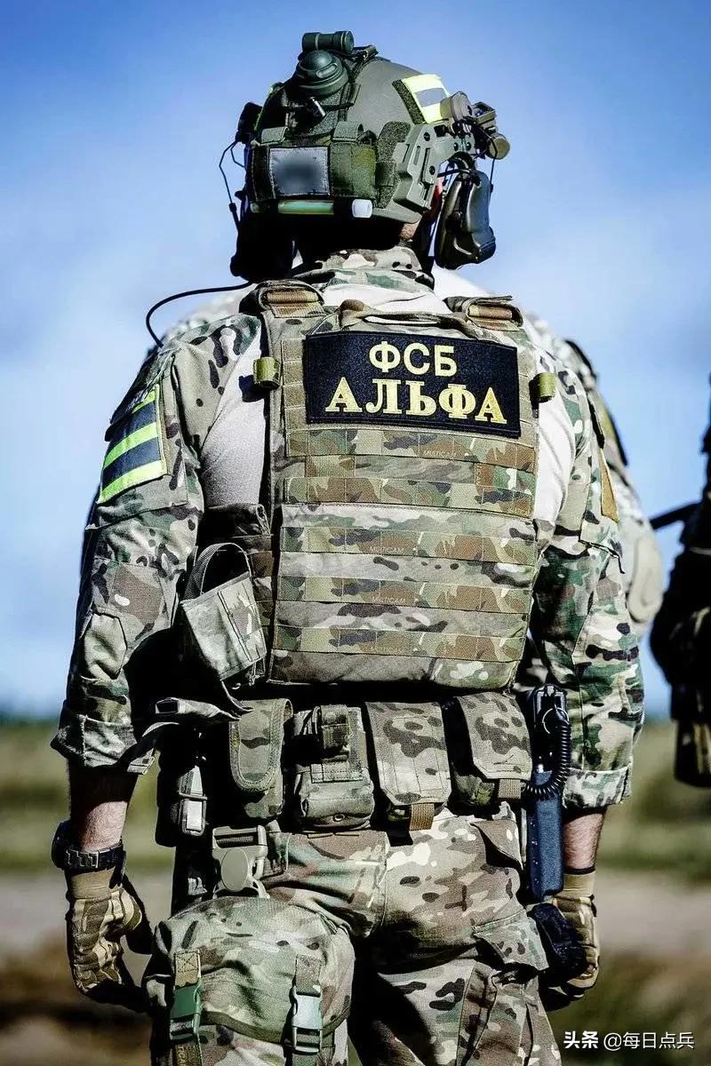 “俄式反恐，寸草不生”，笑梗而已，可别当真