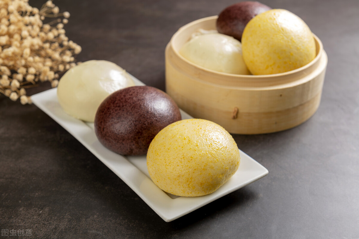 To make cornmeal steamed buns, master one trick. The steamed buns are