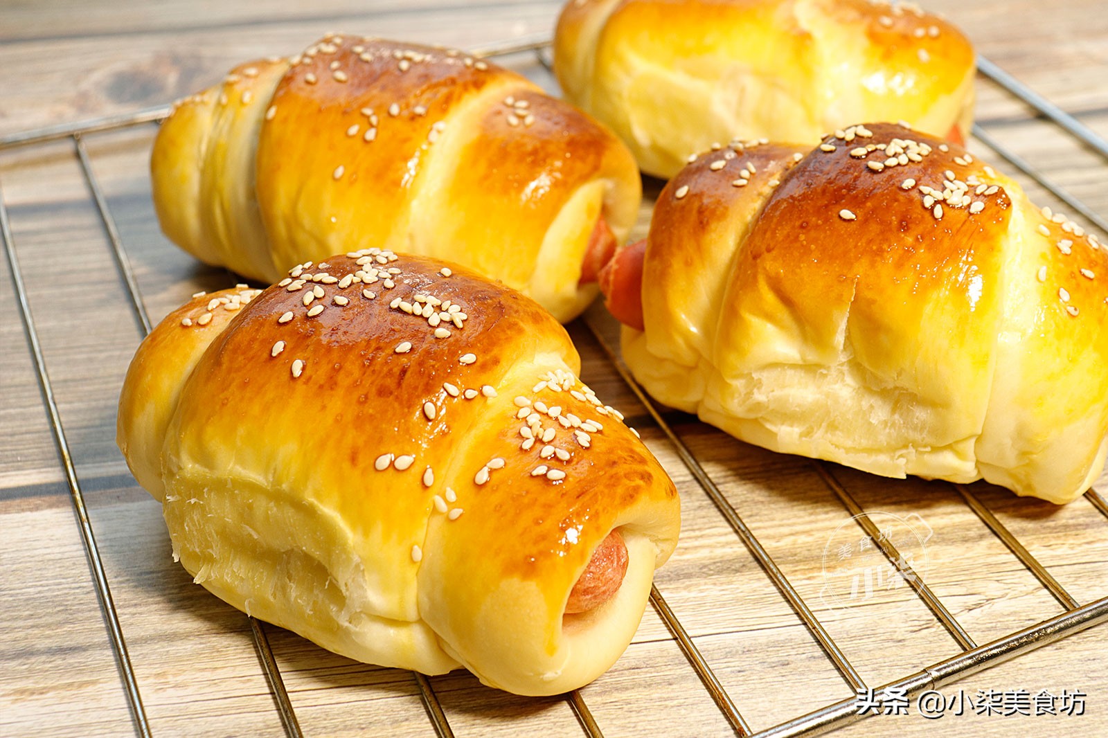 自从学会面粉这样做，我家早餐就没买过，柔软香甜，比面包还好吃