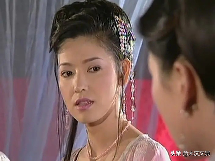 十多位女演员“争奇斗艳”的一部剧，看过的人