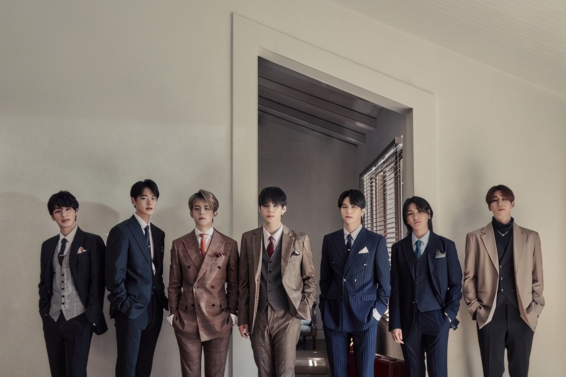 男团出道4年终于迎来正规专工作人员确诊所有行程被迫推迟