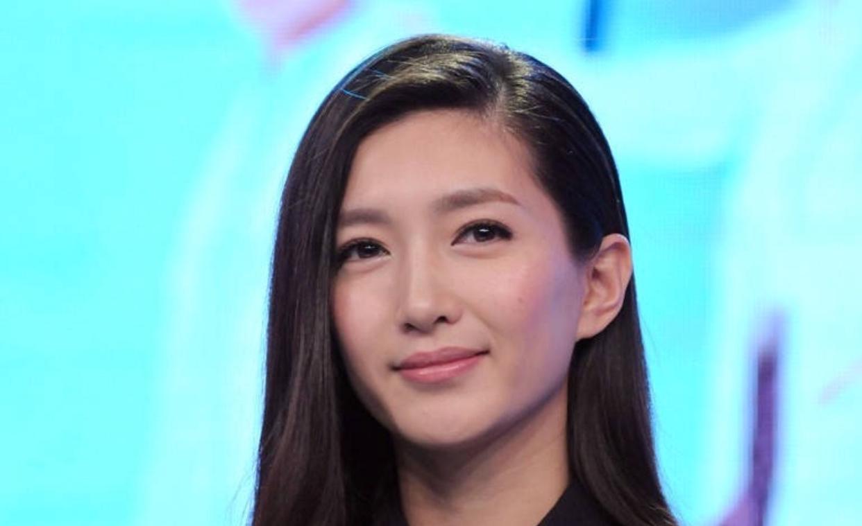 “强捧不红”怕什么？换个造型就火了