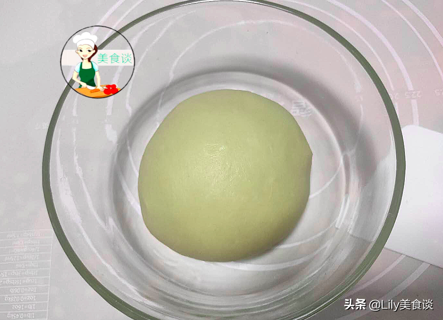想吃面包不用去买，自己在家做，跟买的一样美味，大人孩子都爱吃