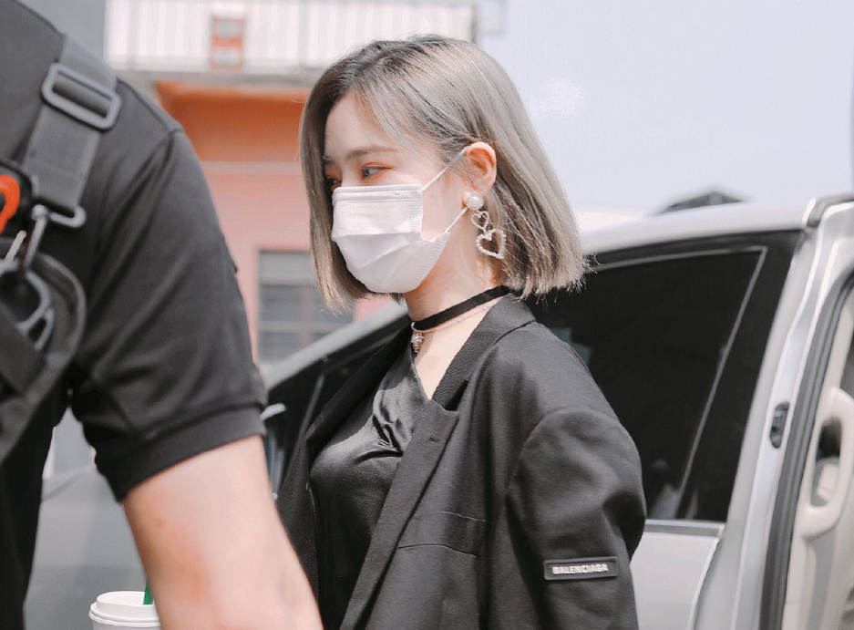 THE9生图曝光，谢可寅陆柯燃发色亮眼，我却被安