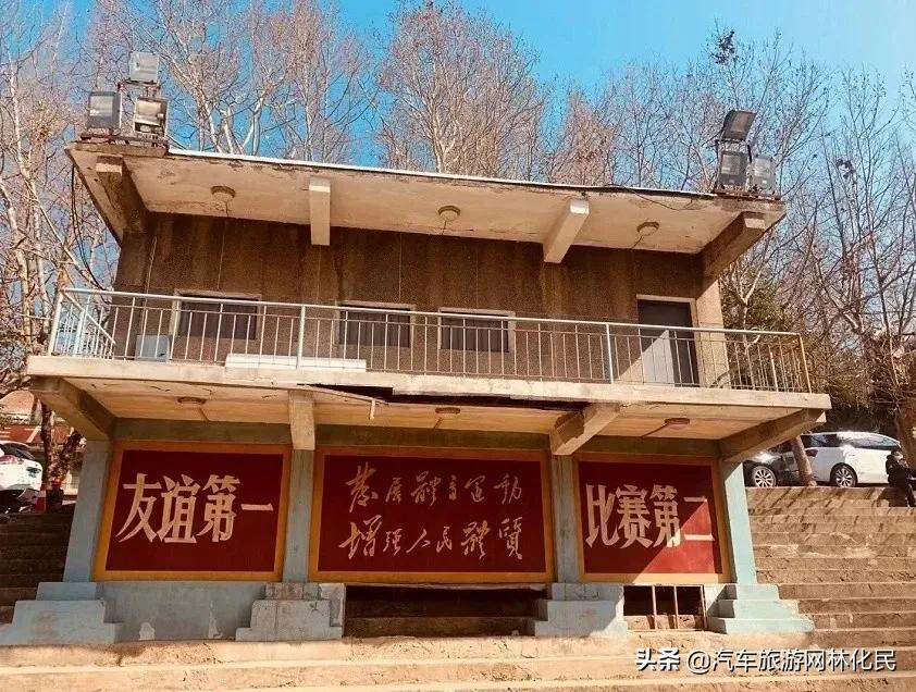 桂林+韶山毛主席铜像广场+凤凰古城+阳朔西街休闲七日游