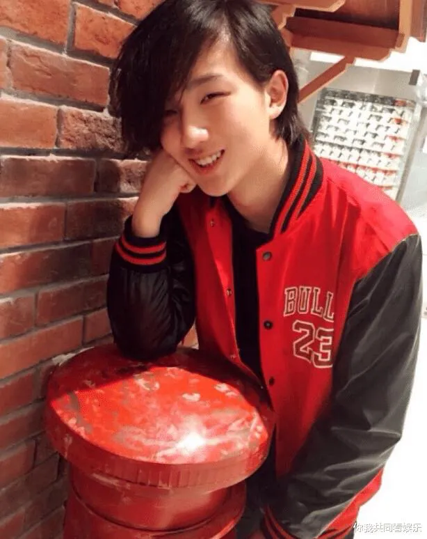 还记得变形计的李宏毅吗？曾公开表白赵露思，