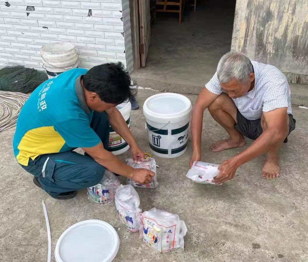 漫漫乡邮路 几多爱民情