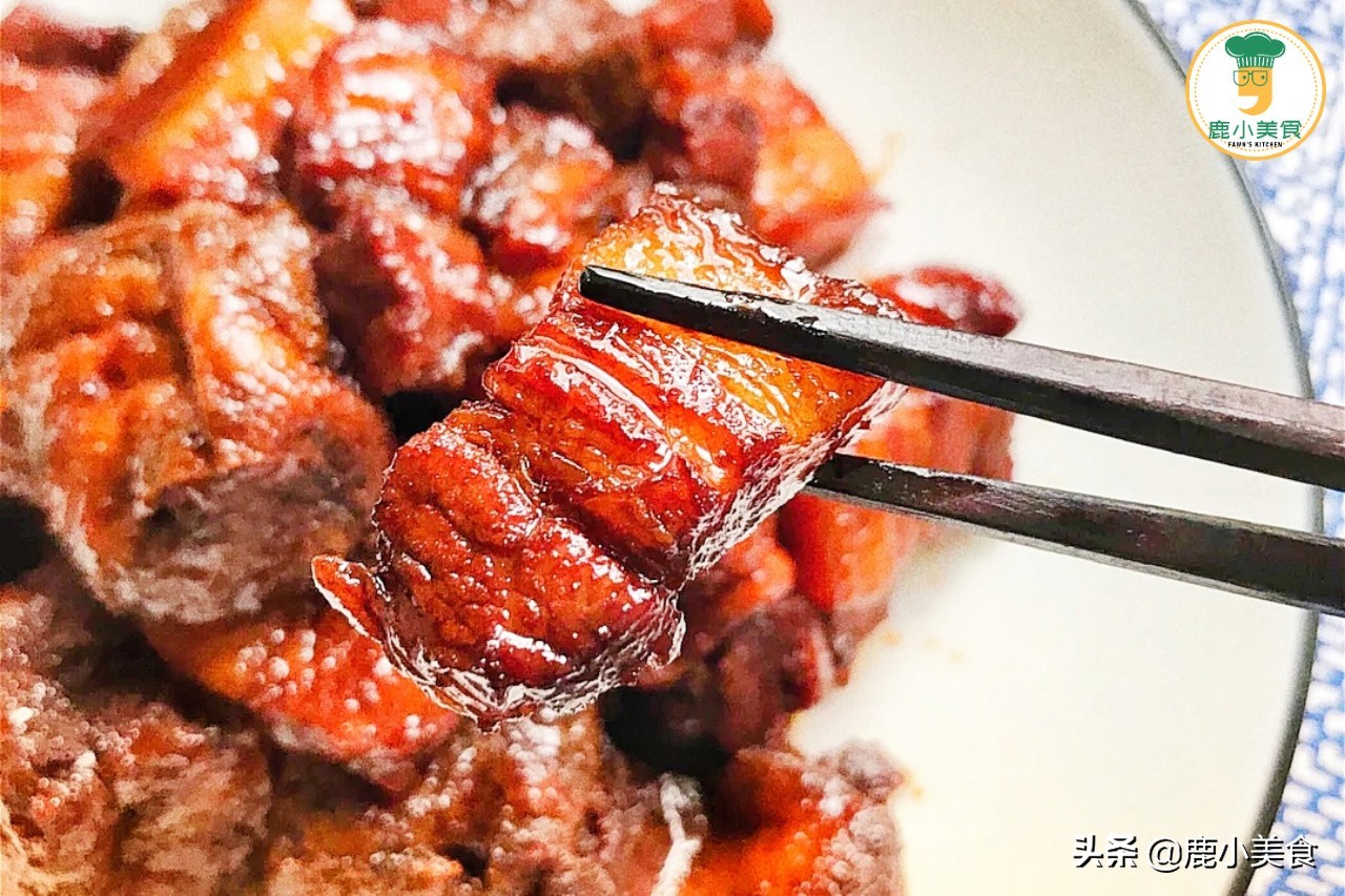 紅燒肉柴硬難嚼，只因為五花肉焯水了！ 教你3個訣竅，酥嫩不肥膩