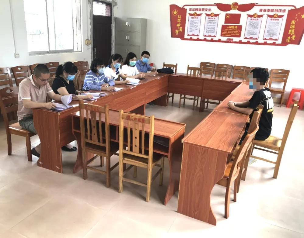 ��ƽ�����衿�찮��������δ����ɳ�