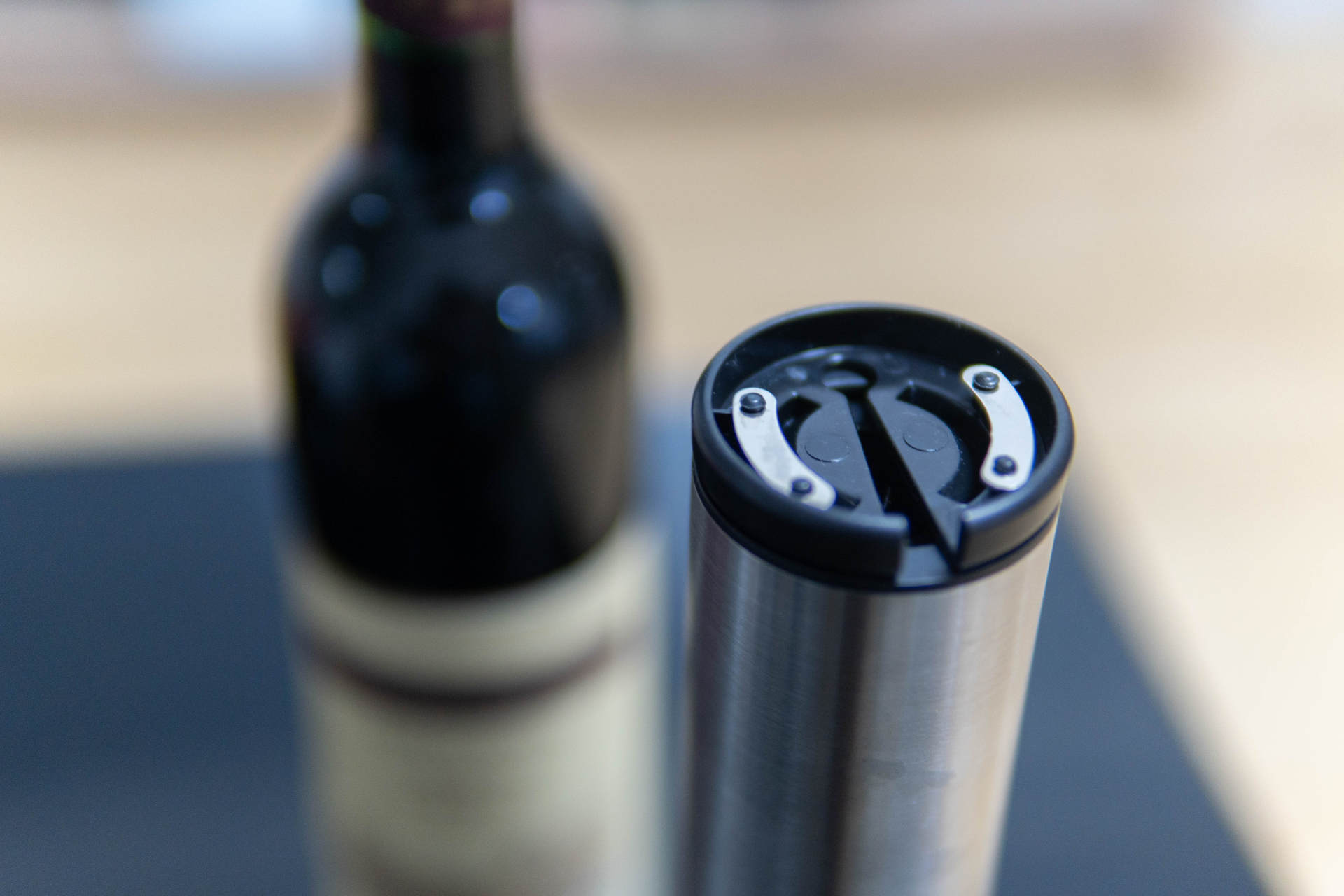 五一假期小酌一杯，圆乐啤酒红酒二合一开瓶器仪式感满满