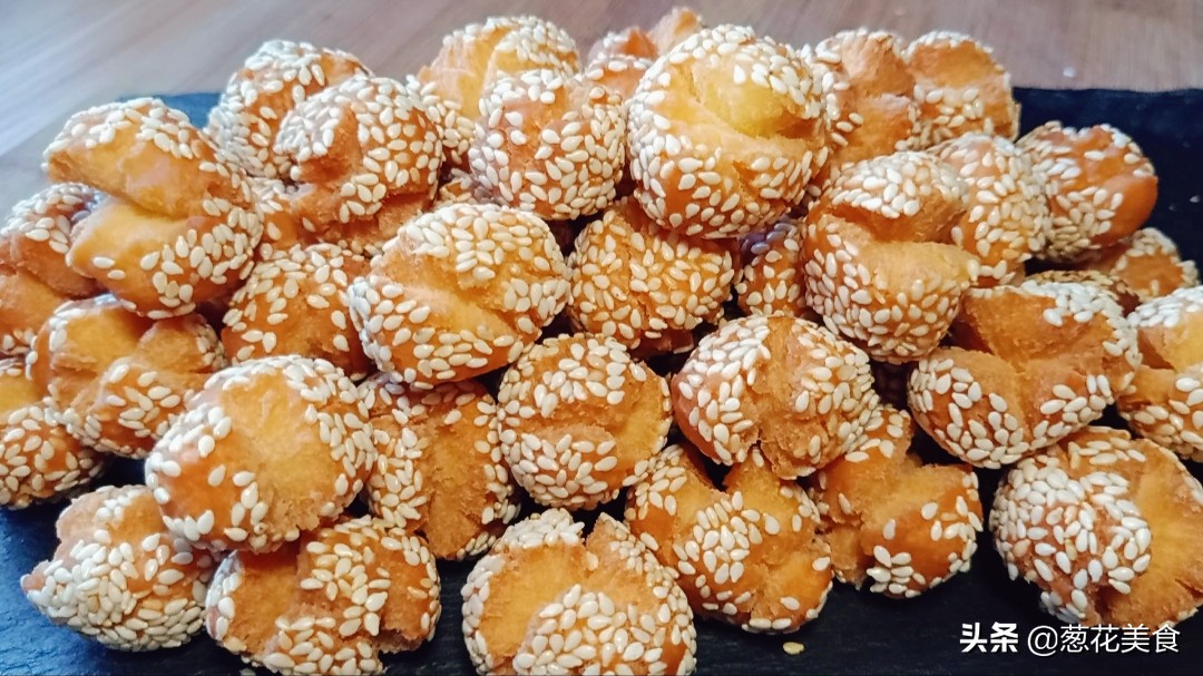 過年必備小零食開口笑做法，個個香酥開口有訣竅，孩子直呼太好吃