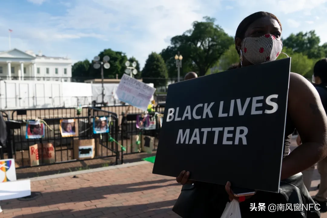 美国街头抗议背后的文化迷思