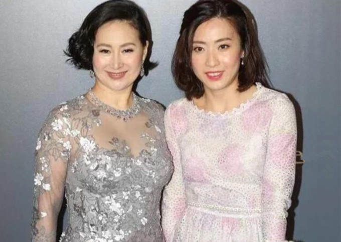 香港十大富豪榜出炉！徐子淇公公跌落第二，何超琼甘比无缘女首富