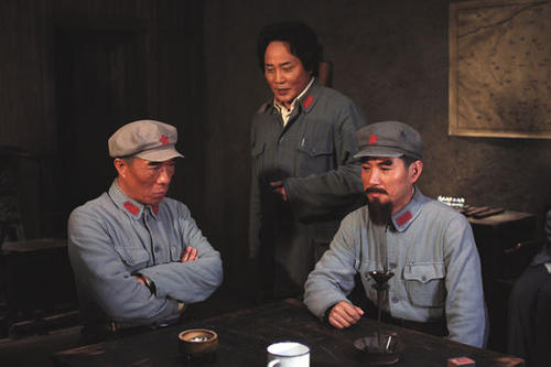 对毛主席最忠心的上将，许世友为何两次向毛主