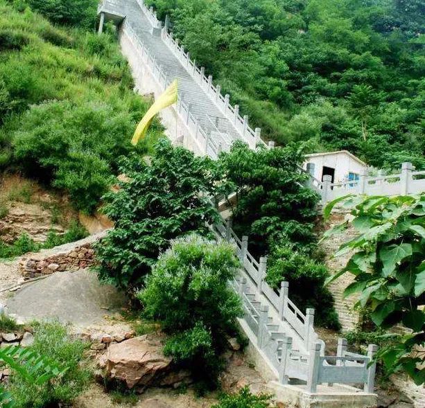中医药文化的发源地：嵩山一大片，不如逍遥一个观