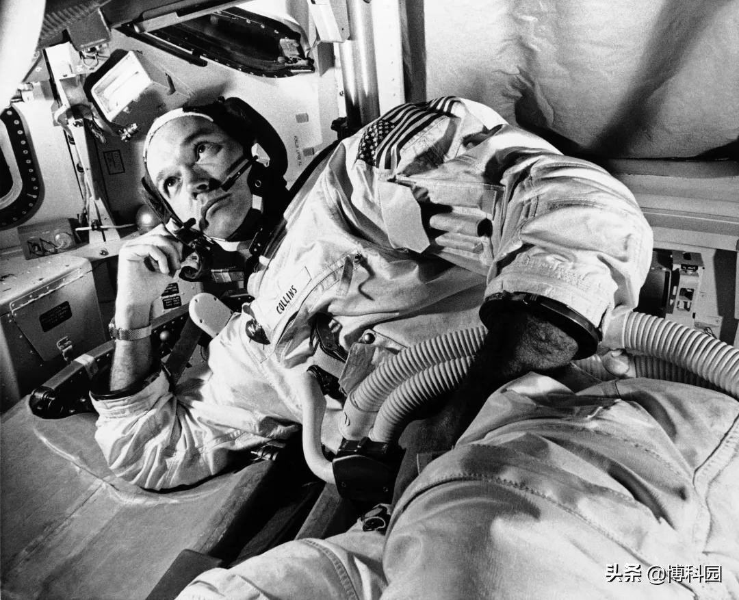 阿波罗登月飞船没有厕所，宇航员是如何解决三急的？